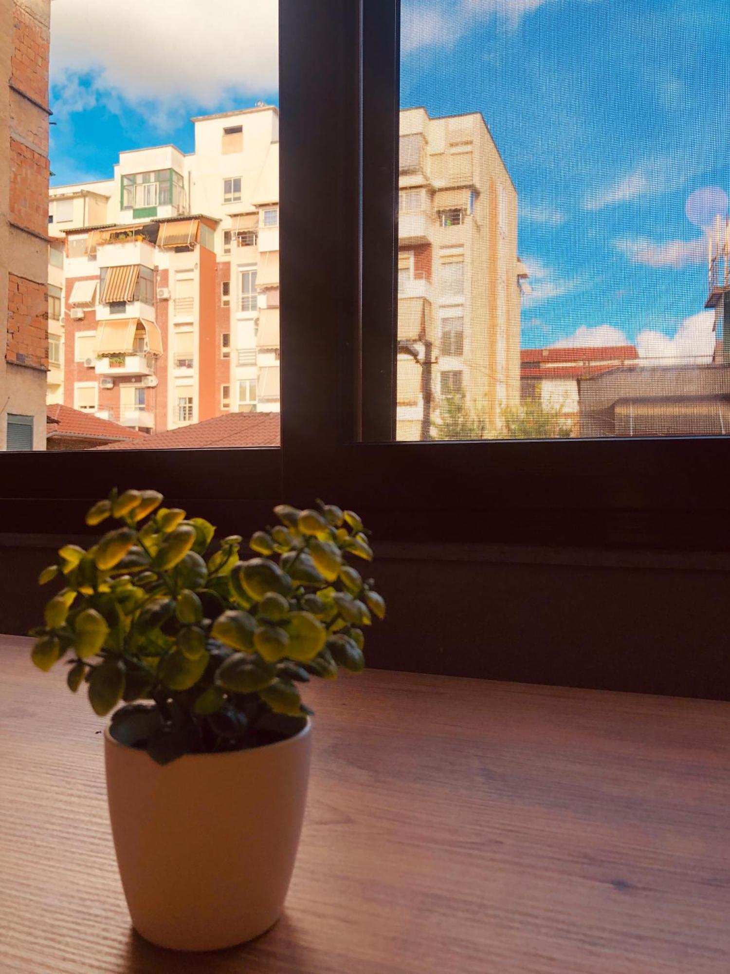 Qemal Stafa Apartment Тирана Екстер'єр фото